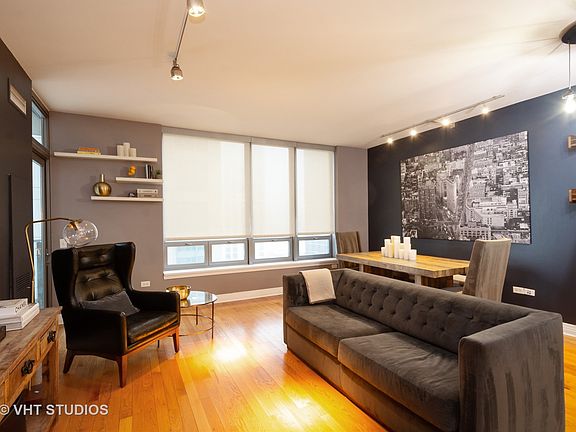 4th image of 600 N Lake Shore Dr APT 1603