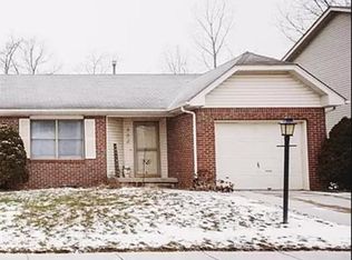 992 Timber Creek Ln, Greenwood, IN 46142