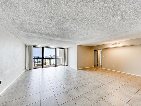 4th image of 400 Island Way APT 1603