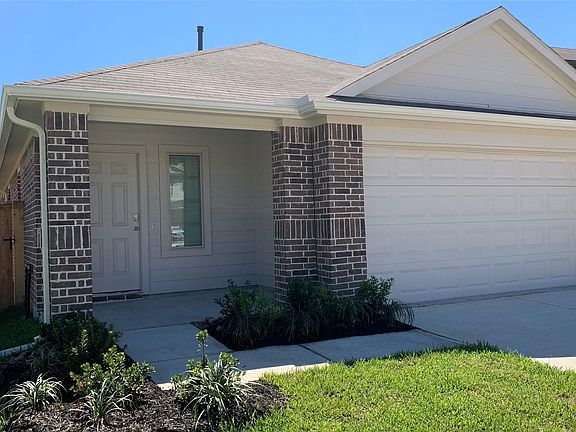 2nd image of 14825 Cypress Hollow Dr