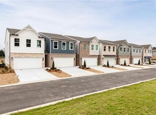 860 Leraes Way, Loganville, GA 30052