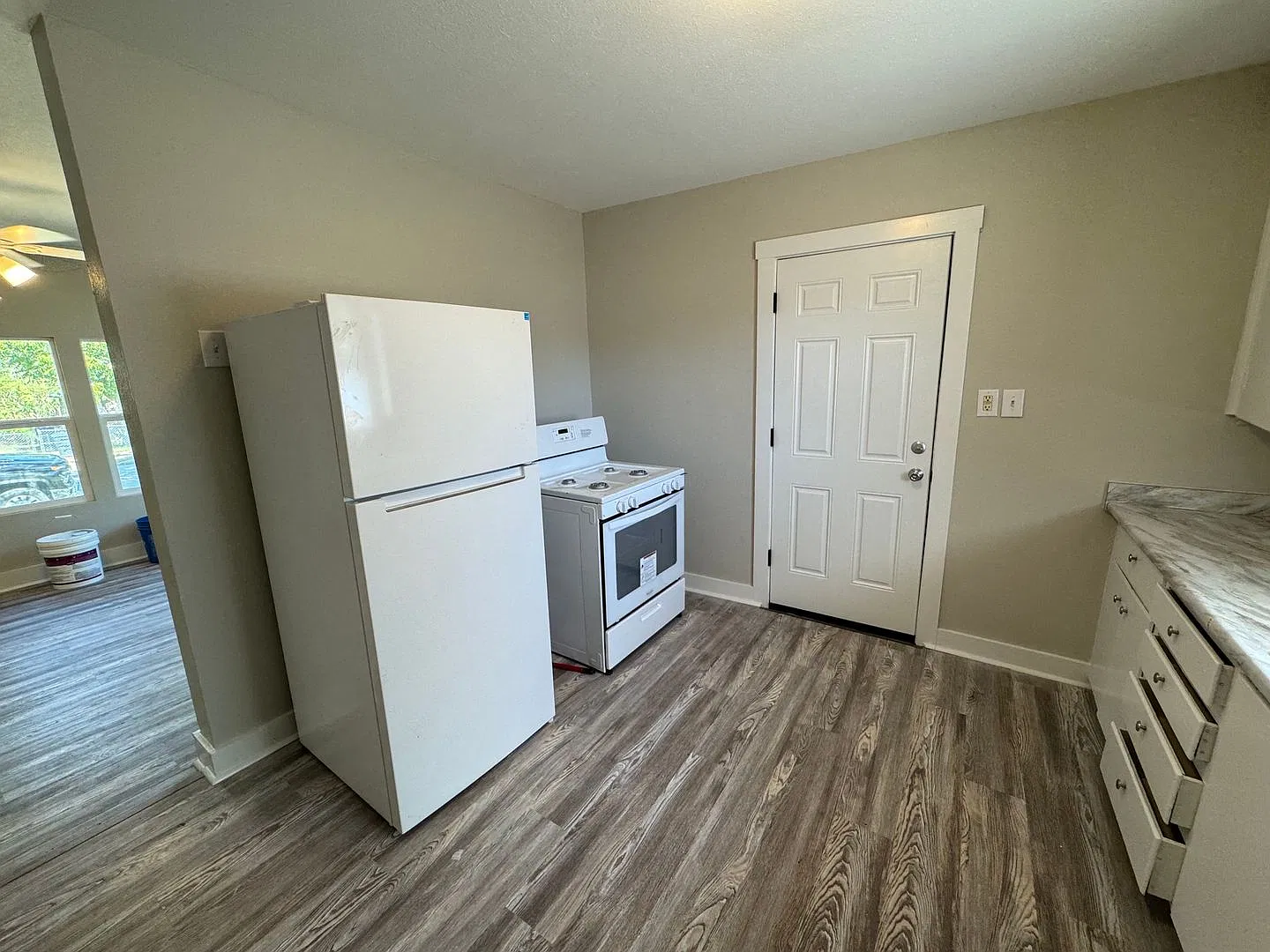 Updated Corner Lot — Photo 4