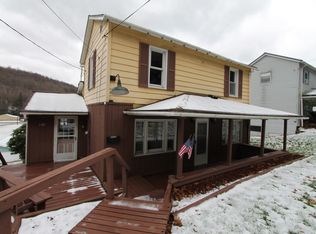 1685 Dixon Rd, Clymer, PA 15728