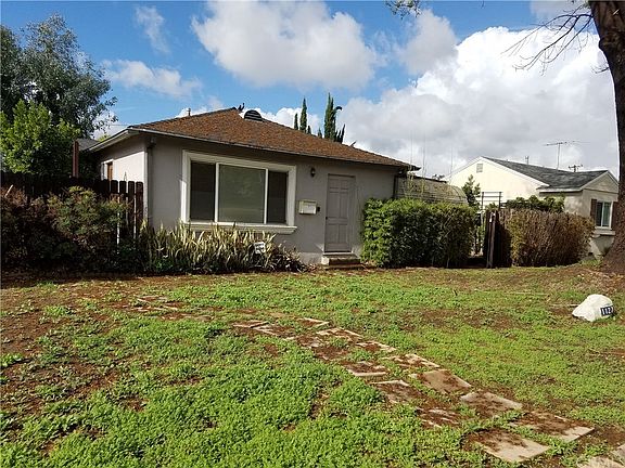 2nd image of 1127 N Citrus Ave