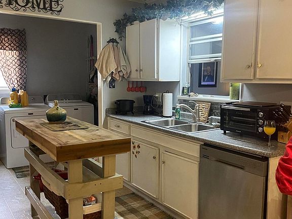 2nd image of 2168 Alice Dr