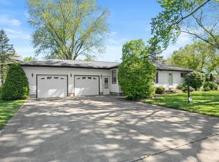 19 Park Pl, Kankakee, IL 60901