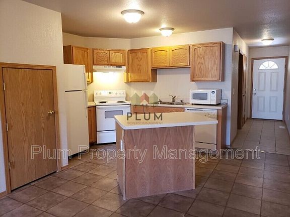 3rd image of 1822 Wyoming St APT B