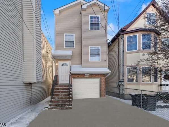 357 Harrison St, Passaic City, NJ 07055