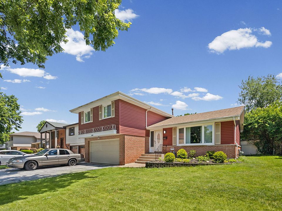 1st image of 19049 Jonathan Ln