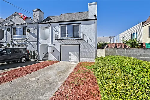 318 1st Ave Photo 1