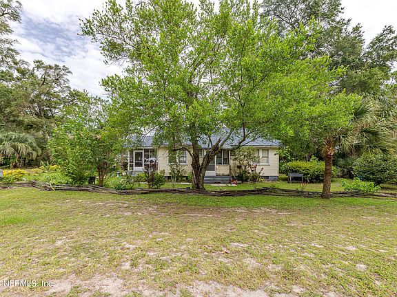 3rd image of 1257 CEDAR BAY Road