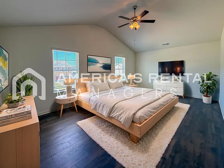 17970 April Leigh Cir — Photo 21