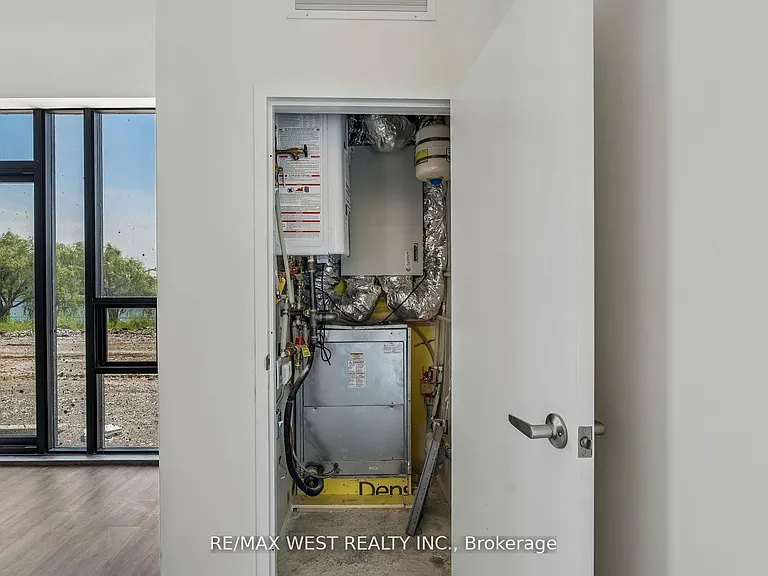 350 Prince Charles Dr S #114 — Photo 28