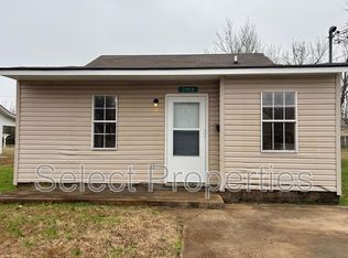 2102B Clark St, Jonesboro, AR 72401