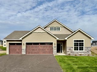 834 Walnut Grove Ln, Hanover, MN 55341