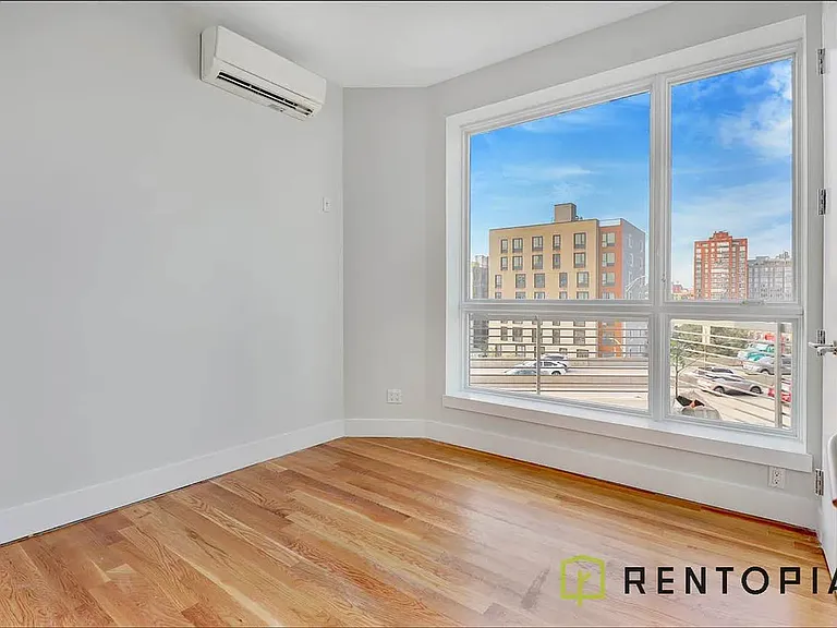 25 Skillman Ave #402C — Photo 7