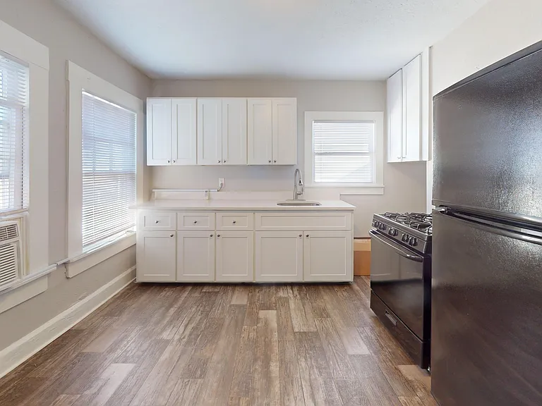Vinoy - Kitchen Space