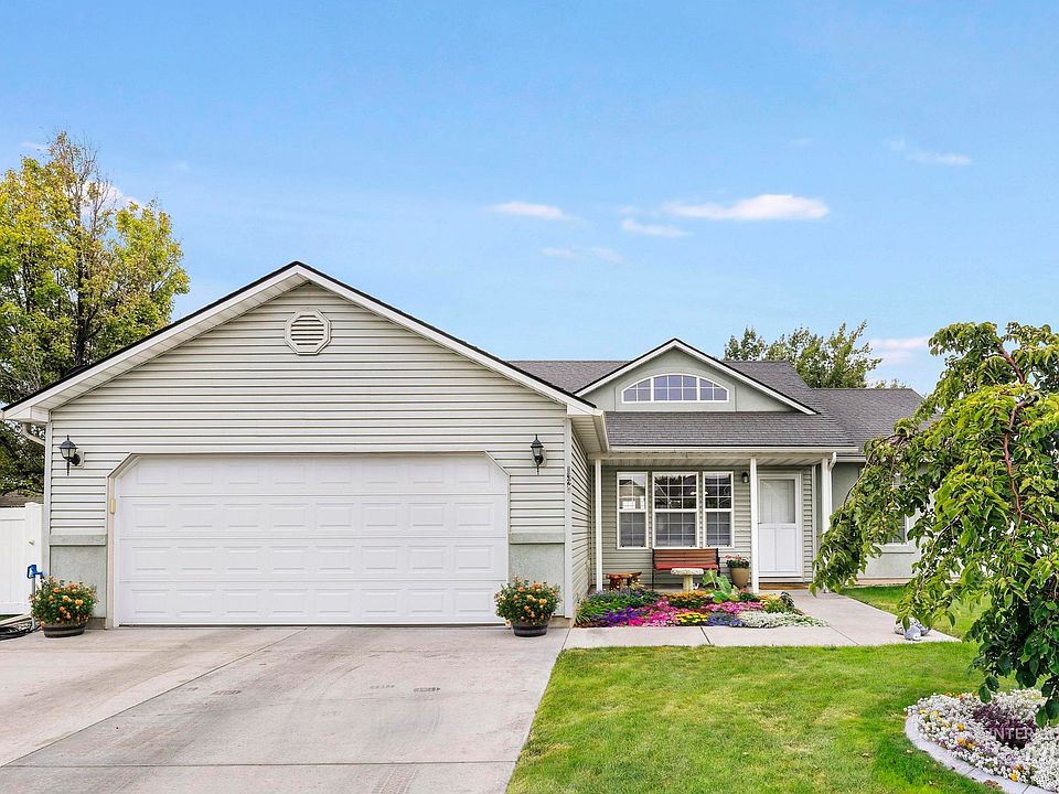 1st image of 1327 Cody Ct