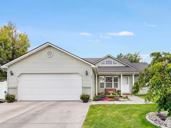 1327 Cody Ct, Twin Falls, ID 83301