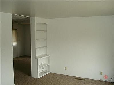 2nd image of 415 W William Dr