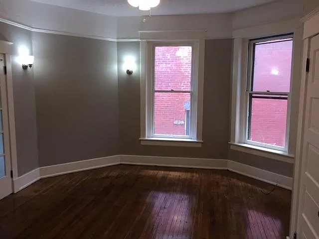 1426 S 4th St — Photo 3