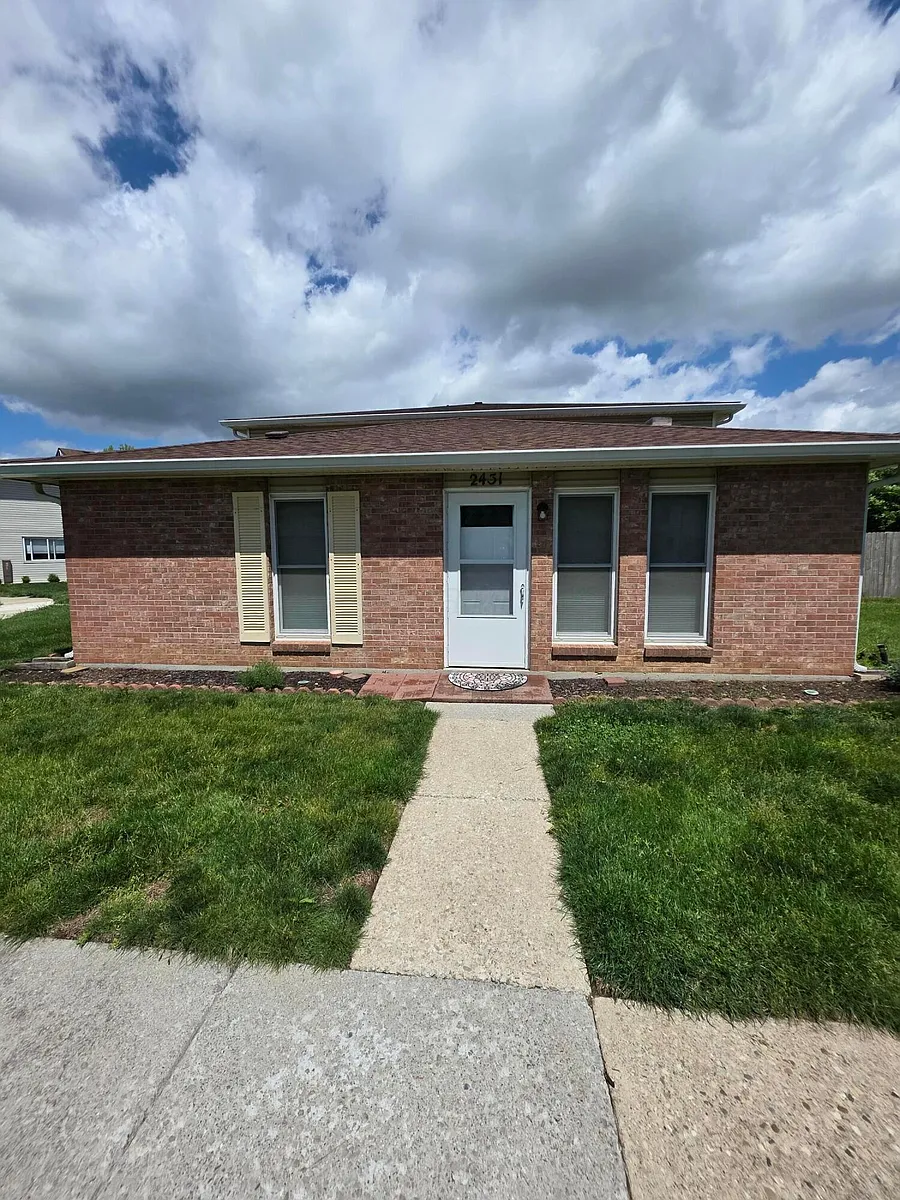 Building Photo - 2451 Natchez Dr #A