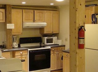 Rooms for Rent in Central Collegetown at 301 Dryden, Ithaca, NY 14850