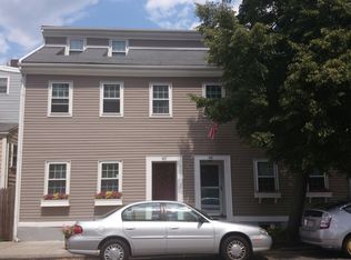 80 W 3rd St, South Boston, MA 02127