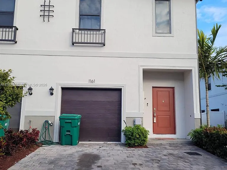 1161 SW 8th Ave — Photo 2