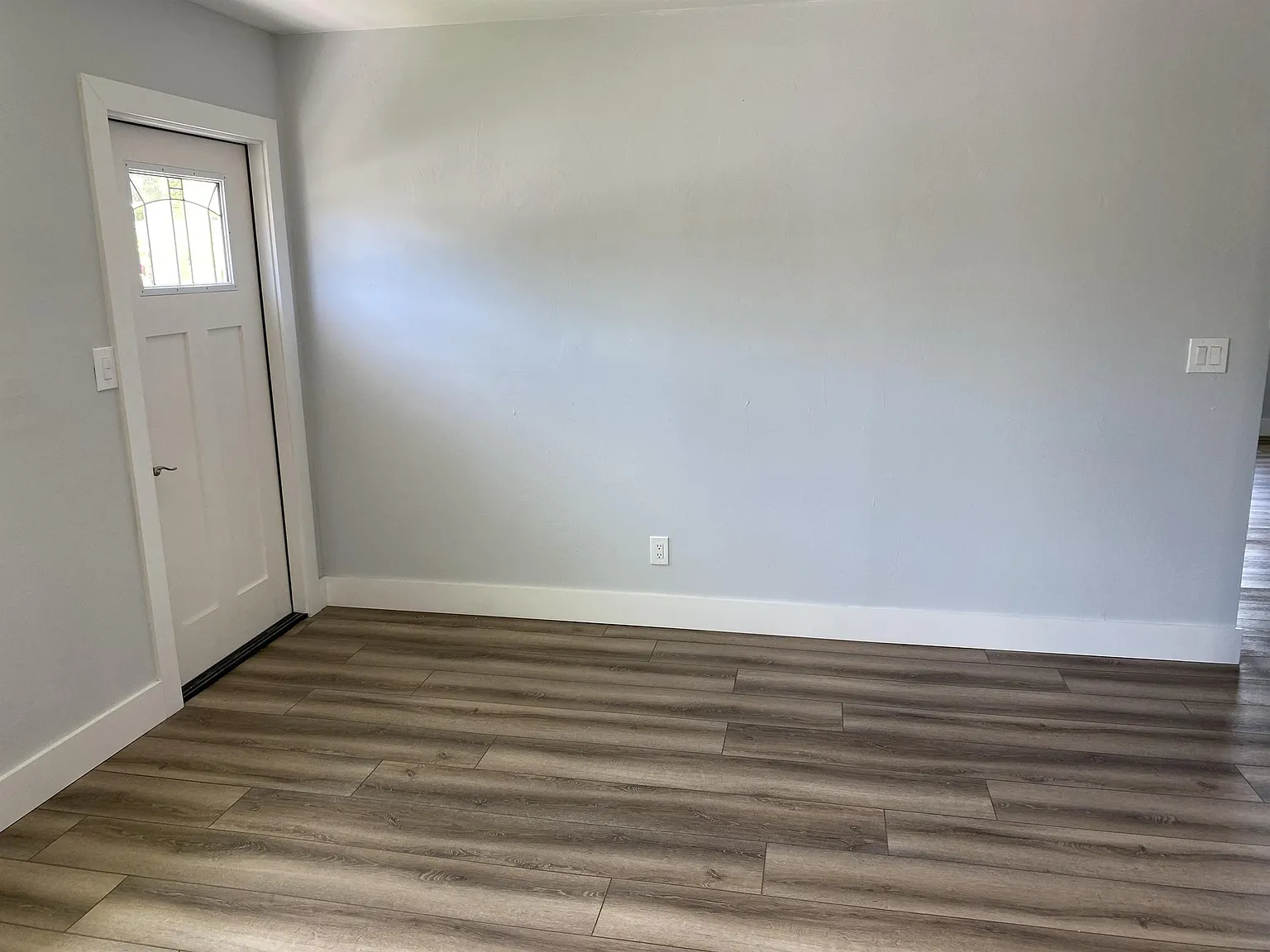 RH 1751-B - 1 — Photo 3