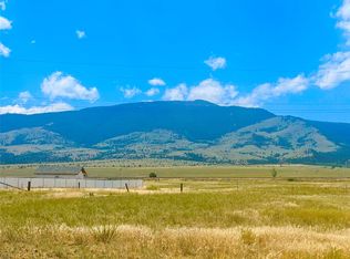 17 Antelope Rd, Townsend, MT 59644