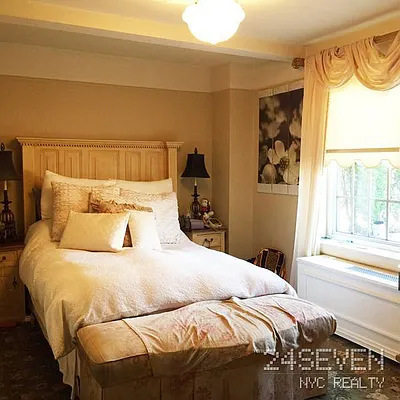 Rented by 24 7 NYC Realty Inc. | media 28