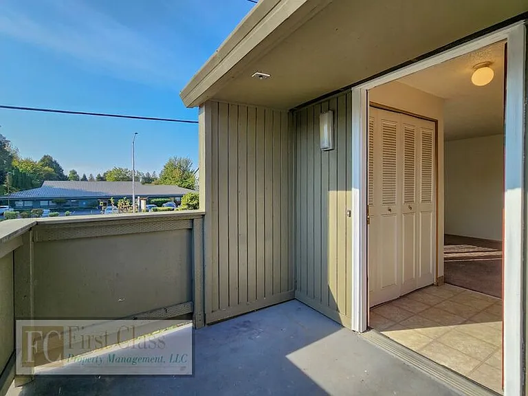 4824 SW Murray Blvd — Photo 13