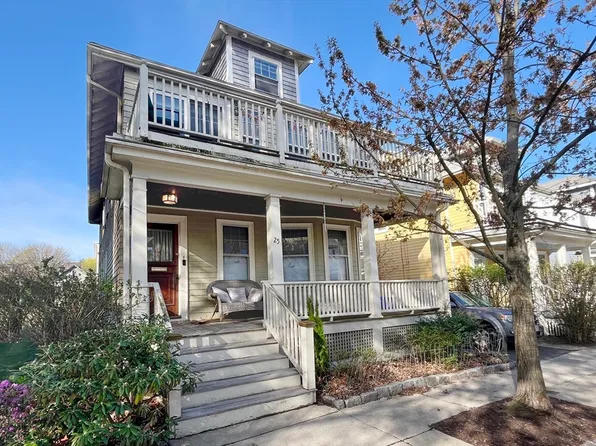 25 Kingsboro Park #2, Jamaica Plain, MA 02130