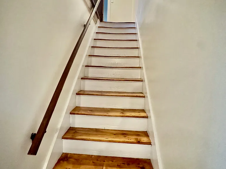 82 State St — Photo 8