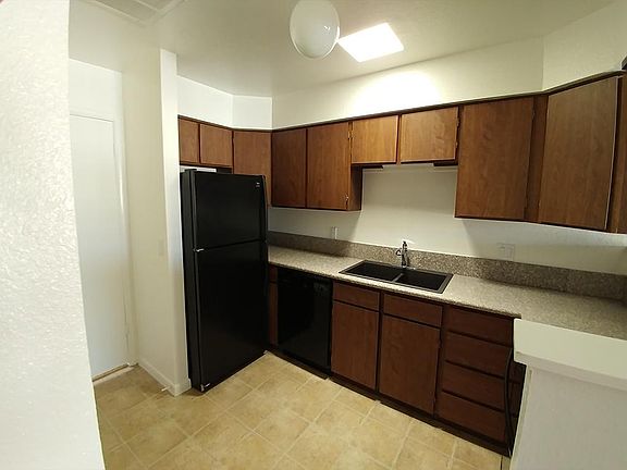 5th image of 2010 Swanson Ave APT 6