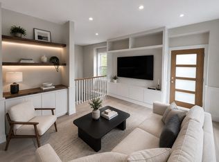 10-3 Corinthian Rd, Somerville, MA 02144