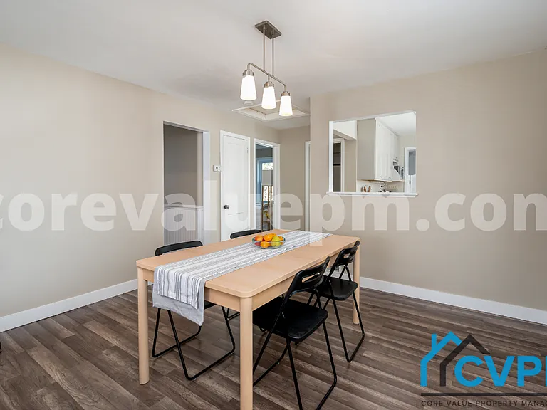 8627 Park Ave — Photo 7
