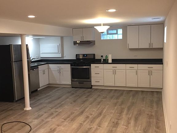 2nd image of 6099 N Sauganash Ave #G