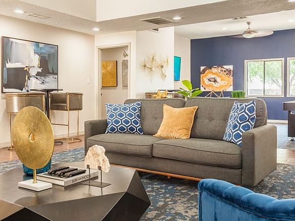 3rd image of 5324 San Mateo Blvd NE #50D61