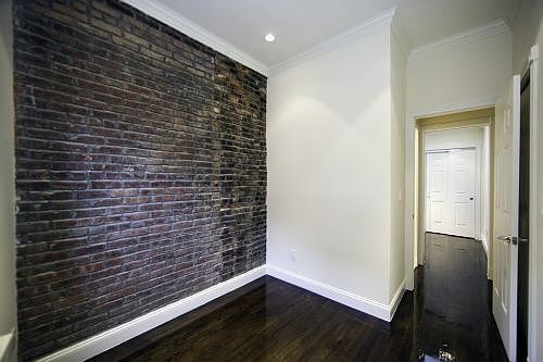 5th image of 39 E 1st St APT 18-19
