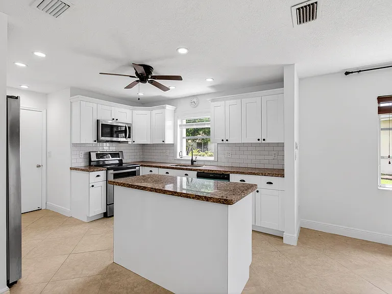6038 Lasalle Rd — Photo 25