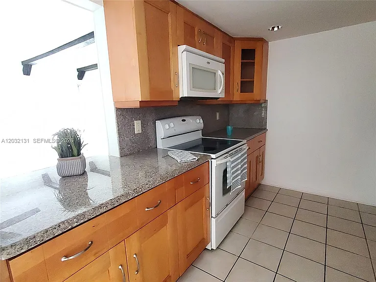9780 SW 92nd Ter #0 — Photo 13