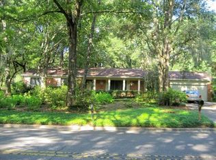 2941 Foxcroft Dr, Tallahassee, FL 32309