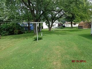 3rd image of 30 Knight St