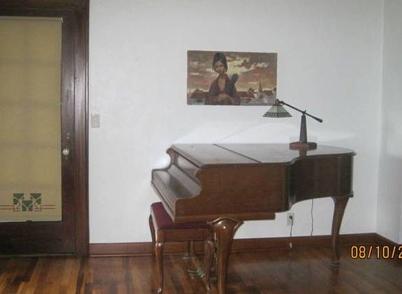 Large Living Room