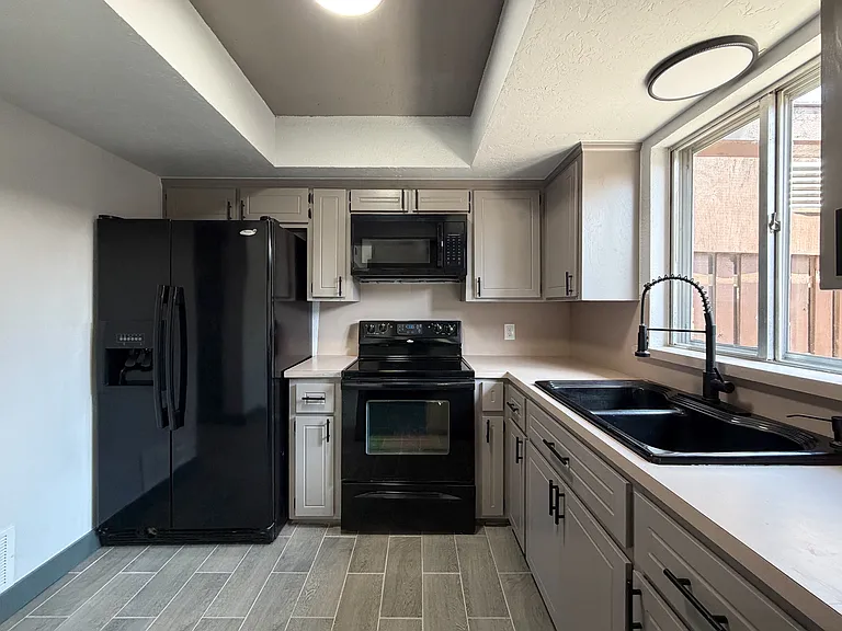 4502 NE Arlington Ave #4502 — Photo 11