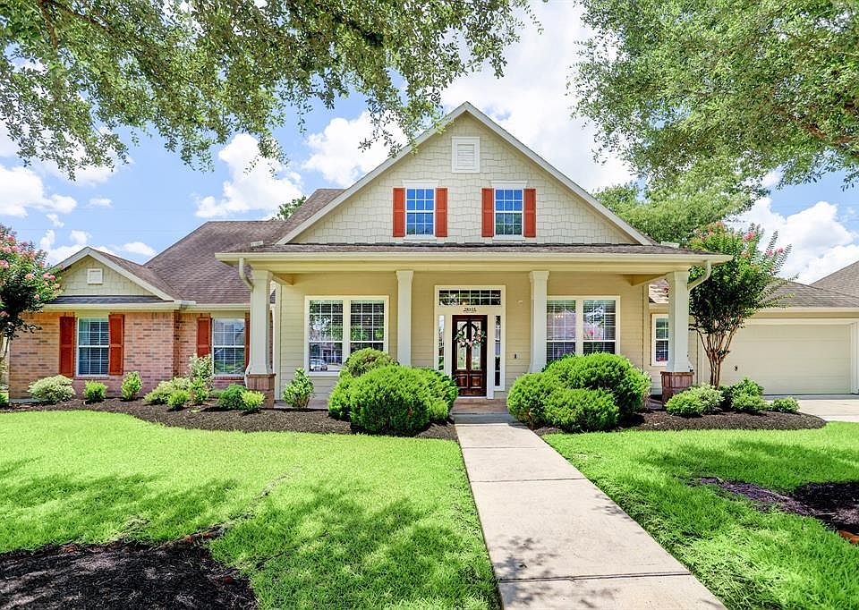 You'll love this peaceful neighborhood in Awesome Spring Trails