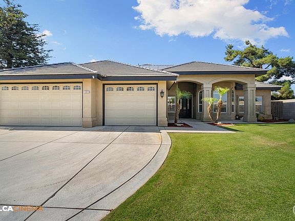 2nd image of 12813 Hawaii Ln