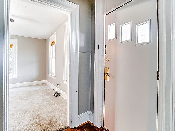 5th image of 3514 Handman Ave